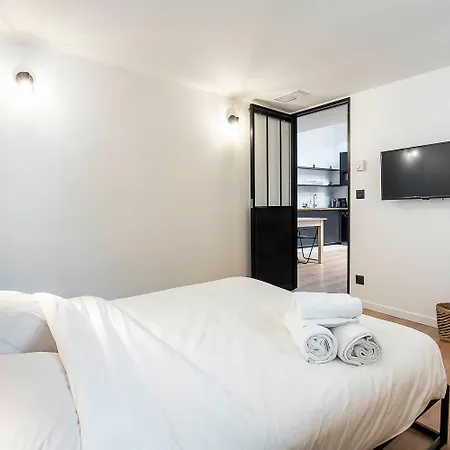 بيت للعطل Loft Spacieux Pour 10 Personnes Avec Terrasse