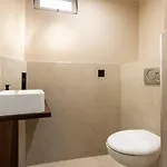 度假居 Loft Spacieux Pour 10 Personnes Avec Terrasse 尼斯