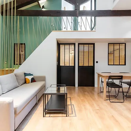 Holiday home Loft Spacieux Pour 10 Personnes Avec Terrasse Nice