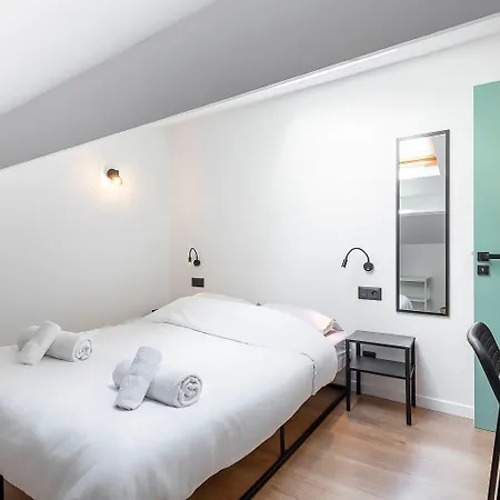 Loft Spacieux Pour 10 Personnes Avec Terrasse Σπίτι διακοπών Νίκαια