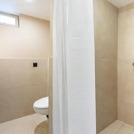 Loft Spacieux Pour 10 Personnes Avec Terrasse *