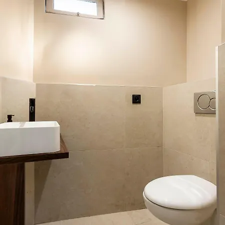 Σπίτι διακοπών Loft Spacieux Pour 10 Personnes Avec Terrasse Νίκαια