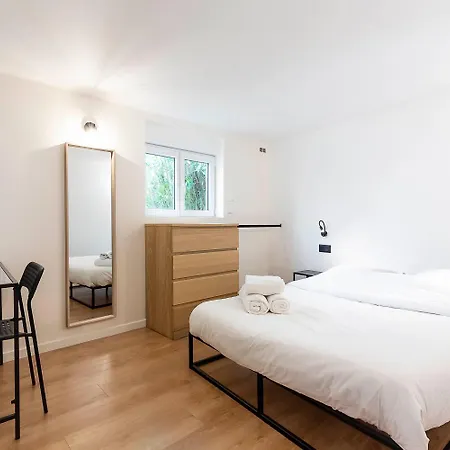Holiday home Loft Spacieux Pour 10 Personnes Avec Terrasse *